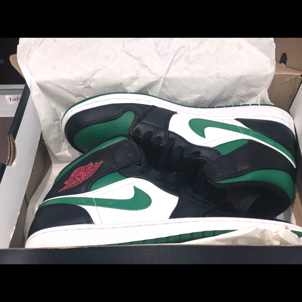 🔥Air Jordan 1s Green Toe